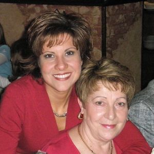 Meet your Posher, Paola